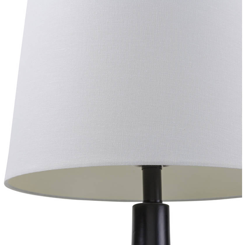 Undrea Global Black Table Lamp