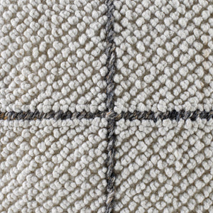 Shareen Cream/Dark Brown Pouf