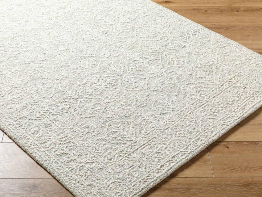 Henderson Traditional Light Silver Area Rug