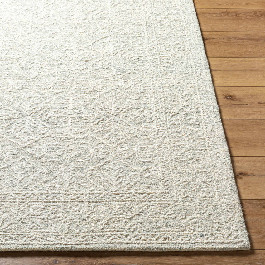 Henderson Traditional Light Silver Area Rug
