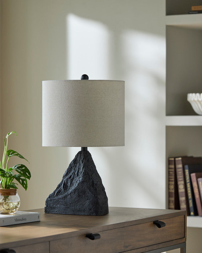 Richele Coastal Black/White Table Lamp