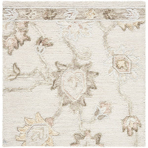 Aesha Traditional Off-White Area Rug