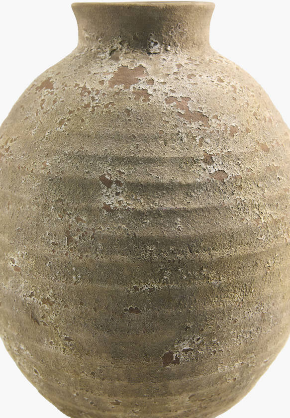 Hartnett Rust Vase - Galey Alix x Livabliss