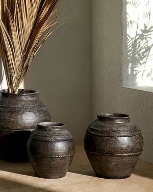 Stevi Gray Vase - Galey Alix x Livabliss