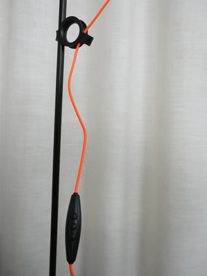 AYNO Floor Lamp