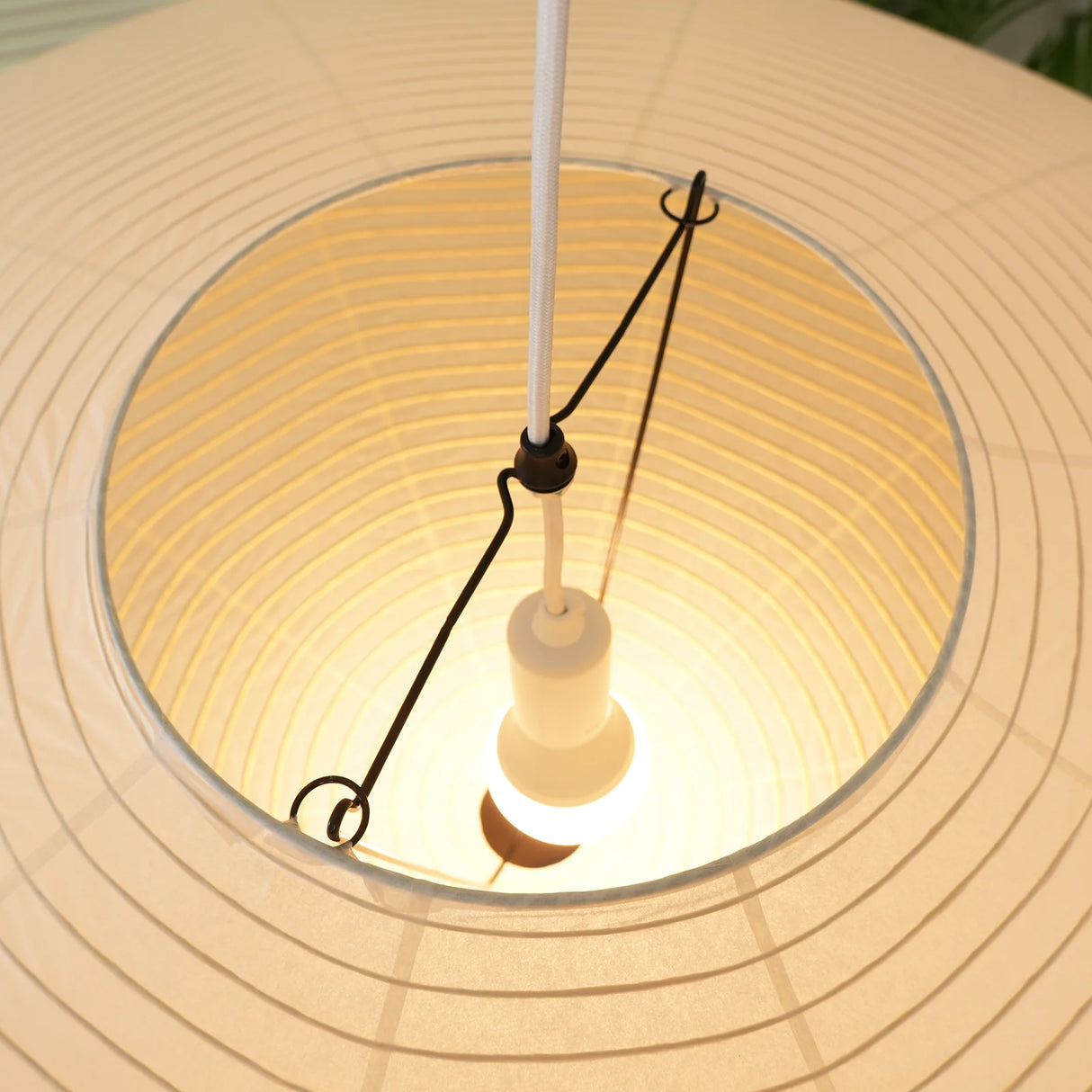 Akari 26A / 21A / 15A Pendant Light