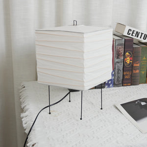 Akari 3X Table Lamp