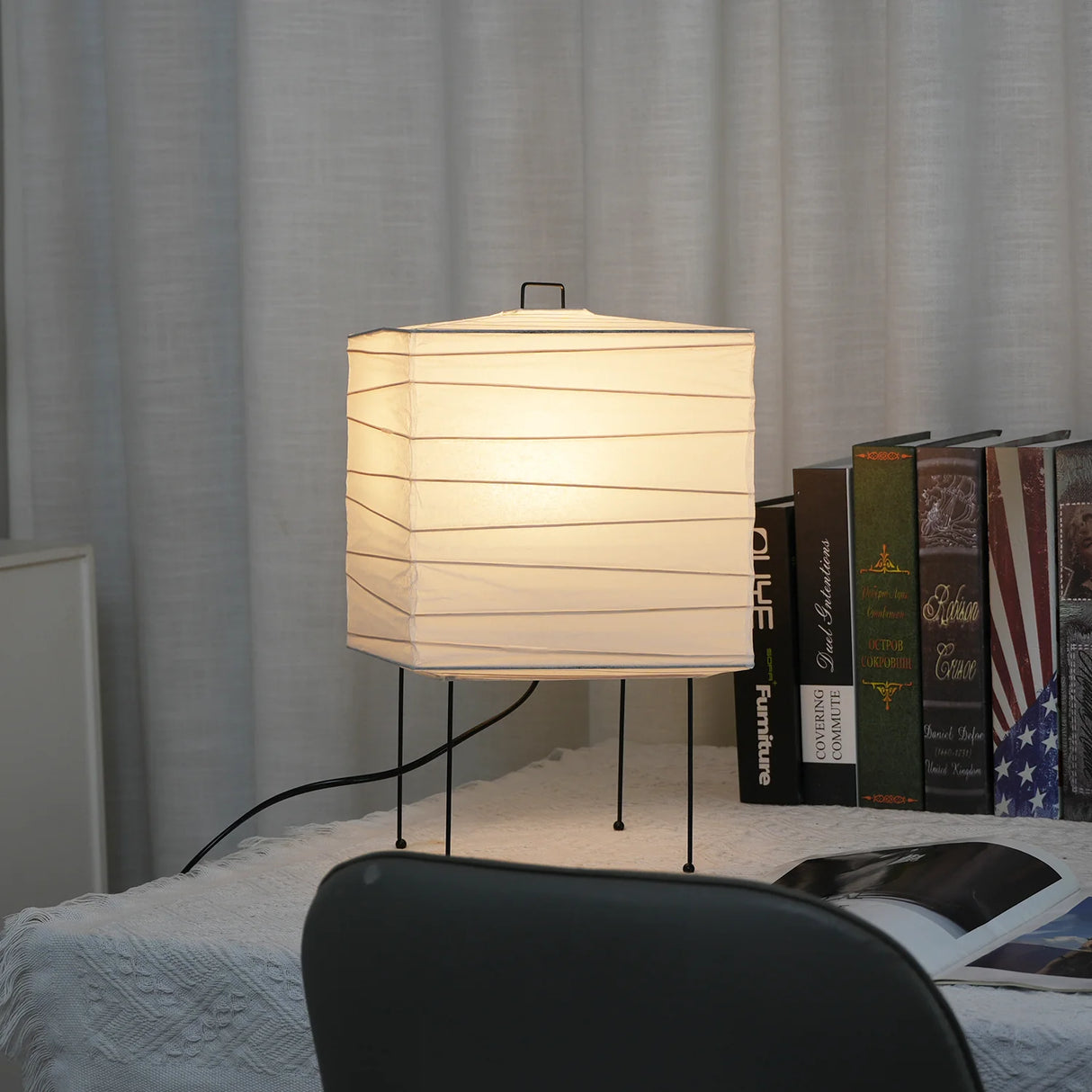 Akari 3X Table Lamp