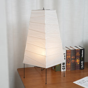 Akari 4N Table Lamp