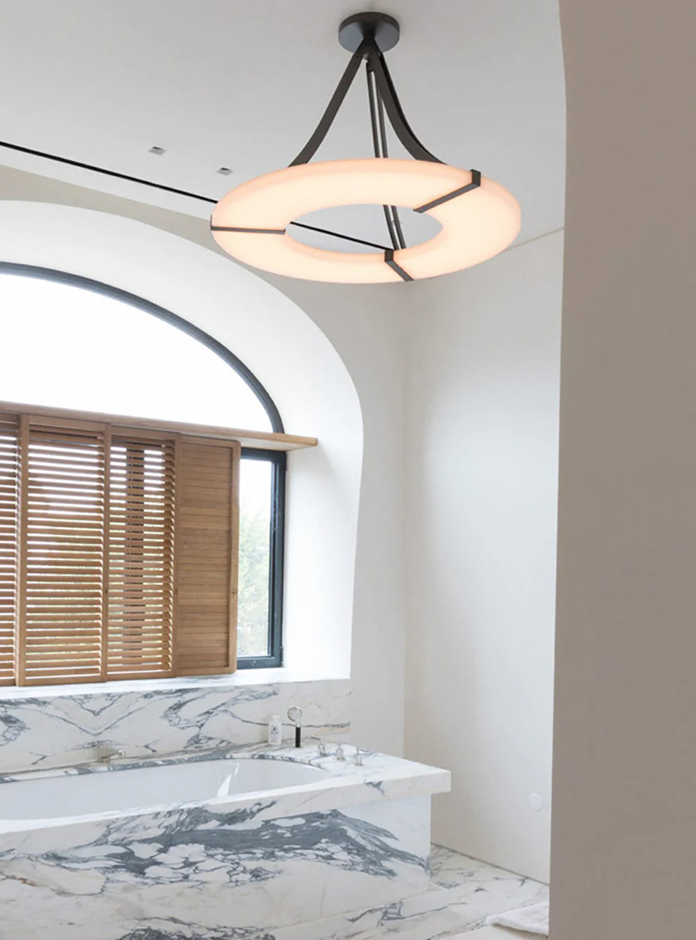 Alabaster Luxembourg Halo Chandelier