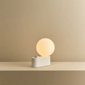 Alumina Multi-Use Lamp in Chalk