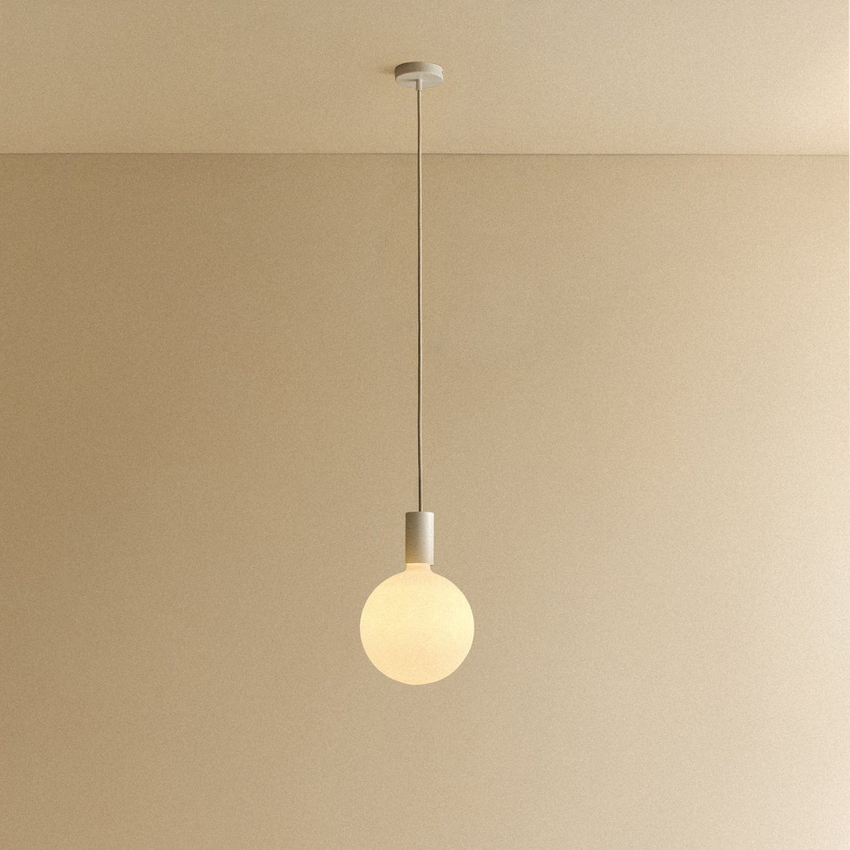Alumina Single Pendant + Sphere V