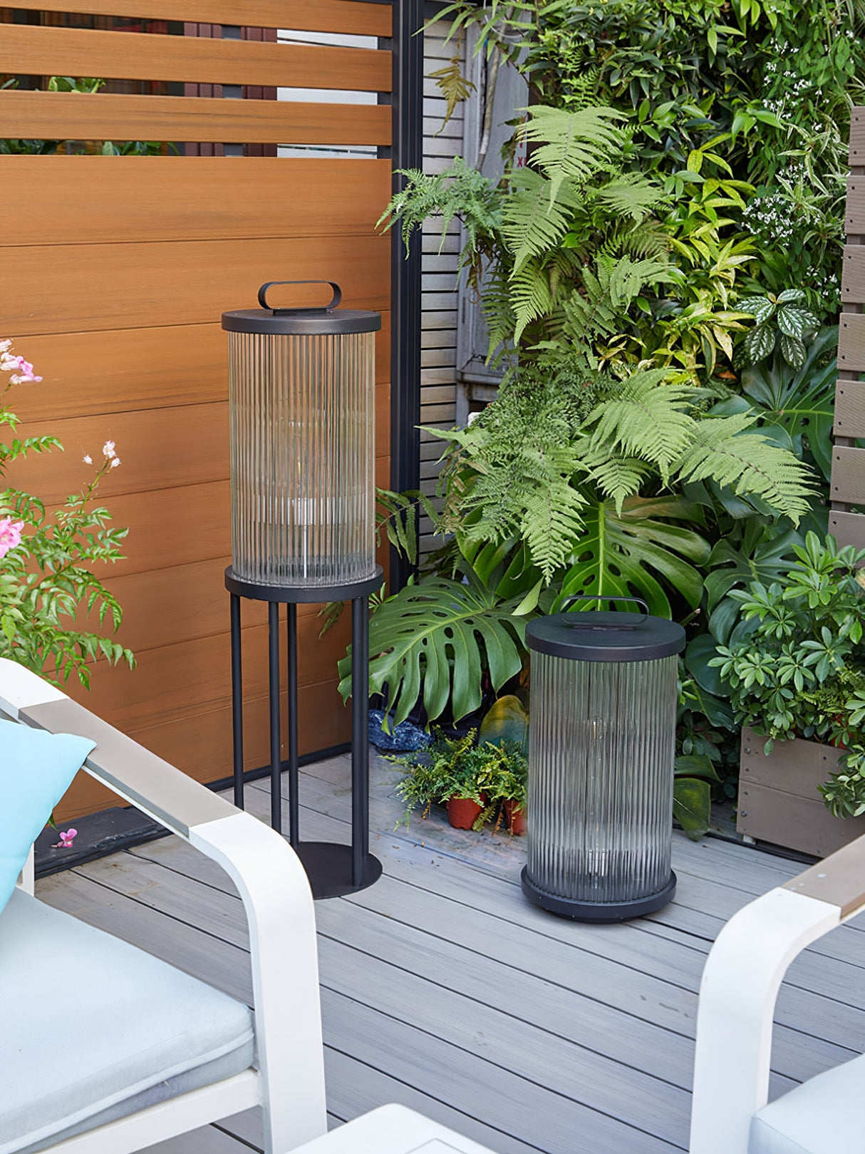 Ambient Line Lantern Garden Lights