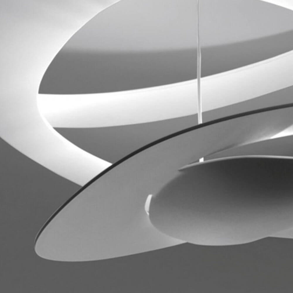Pirce pendant lamp