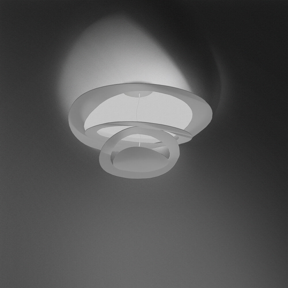 Pirce pendant lamp