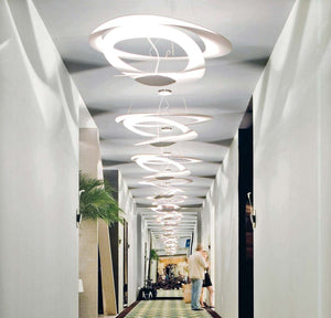 Pirce pendant lamp
