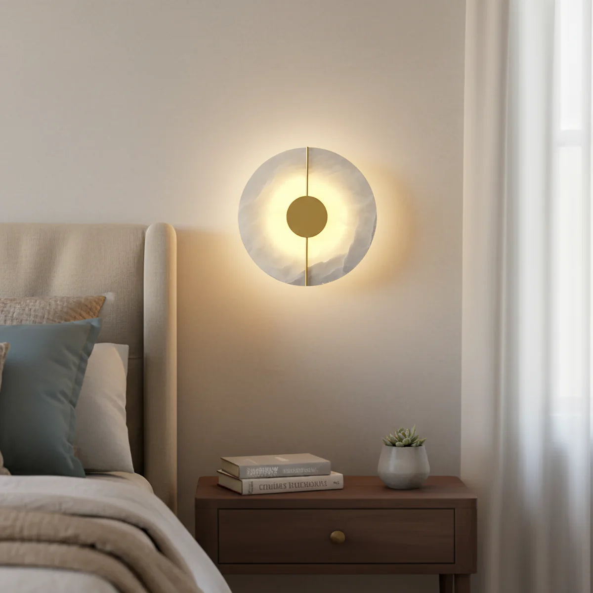 Artistic Brass Alabaster Wall Lamp