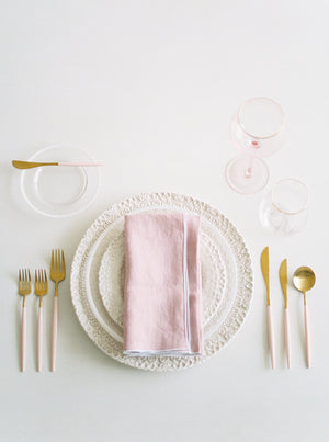 STONE WASHED LINEN NAPKINS // SET OF 4