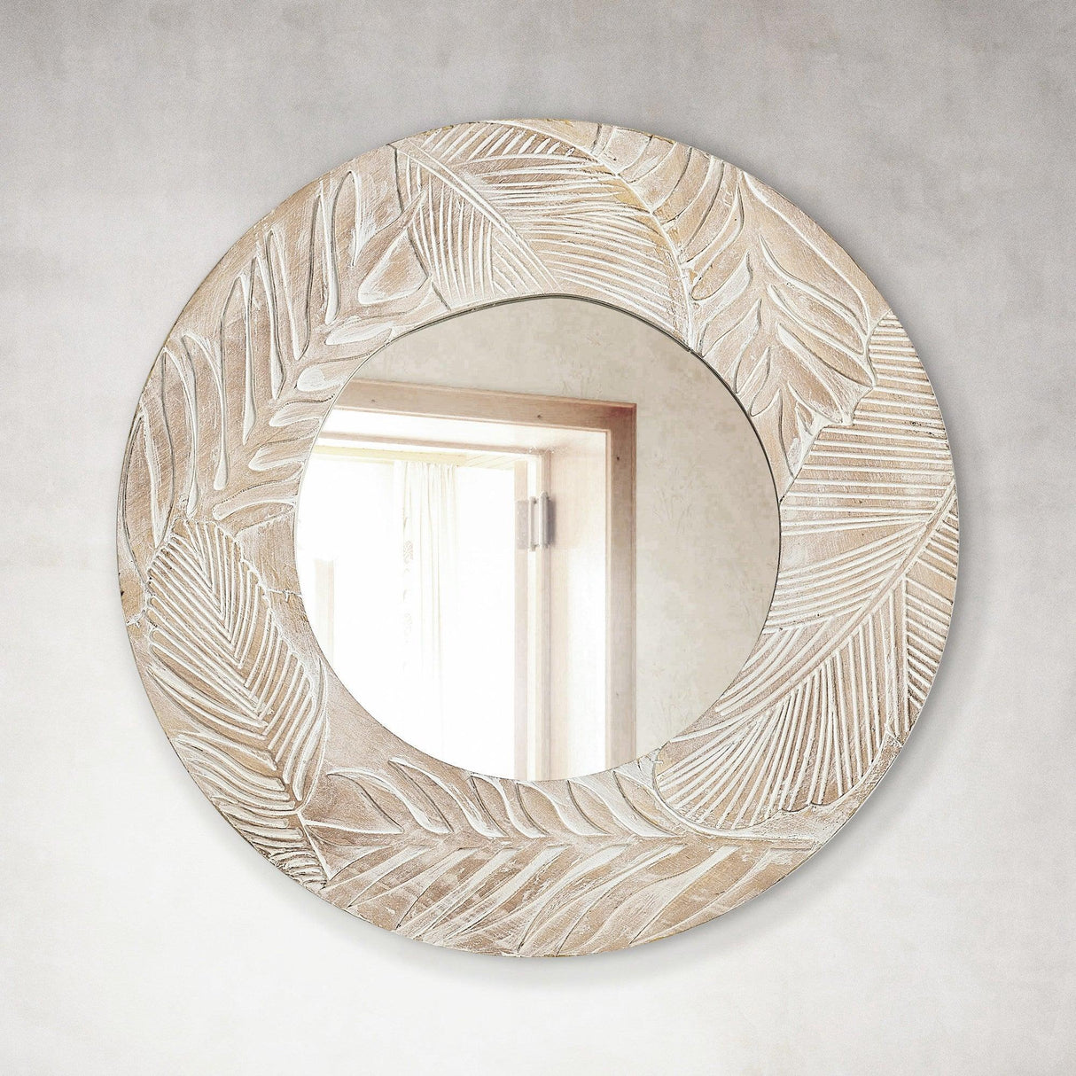Traditioanl Wood Round Mirror Wall Decor