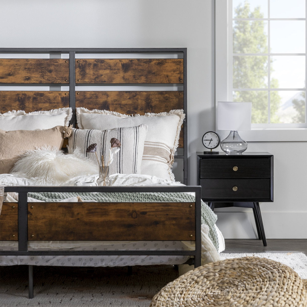 Arcadia Queen Bed