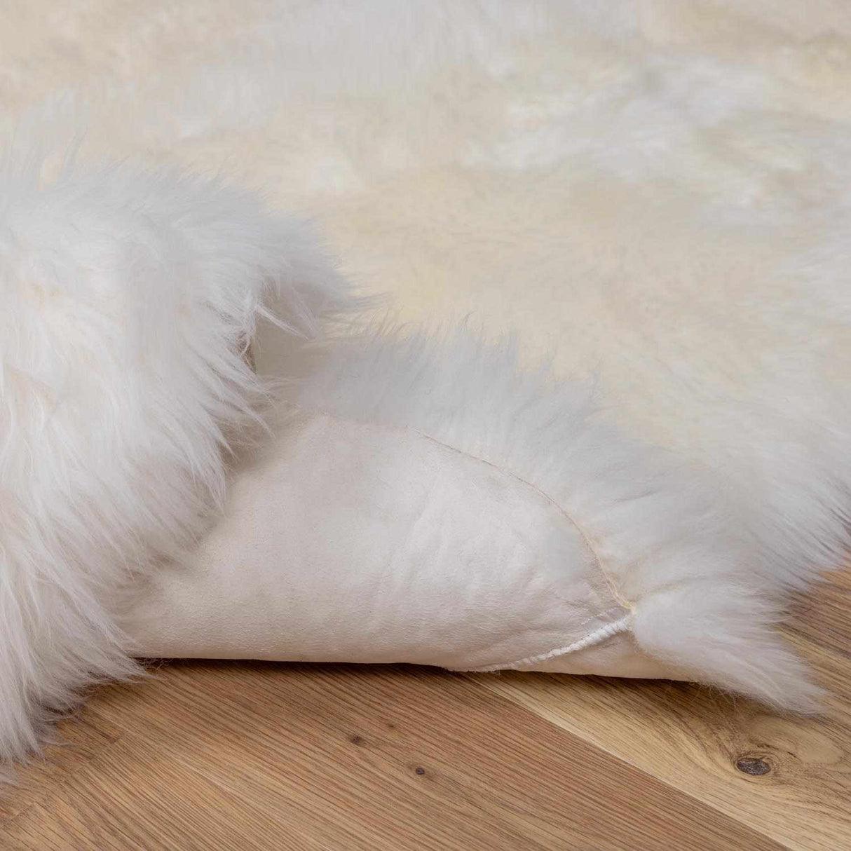 Premium White Soft Sheepskin Rug