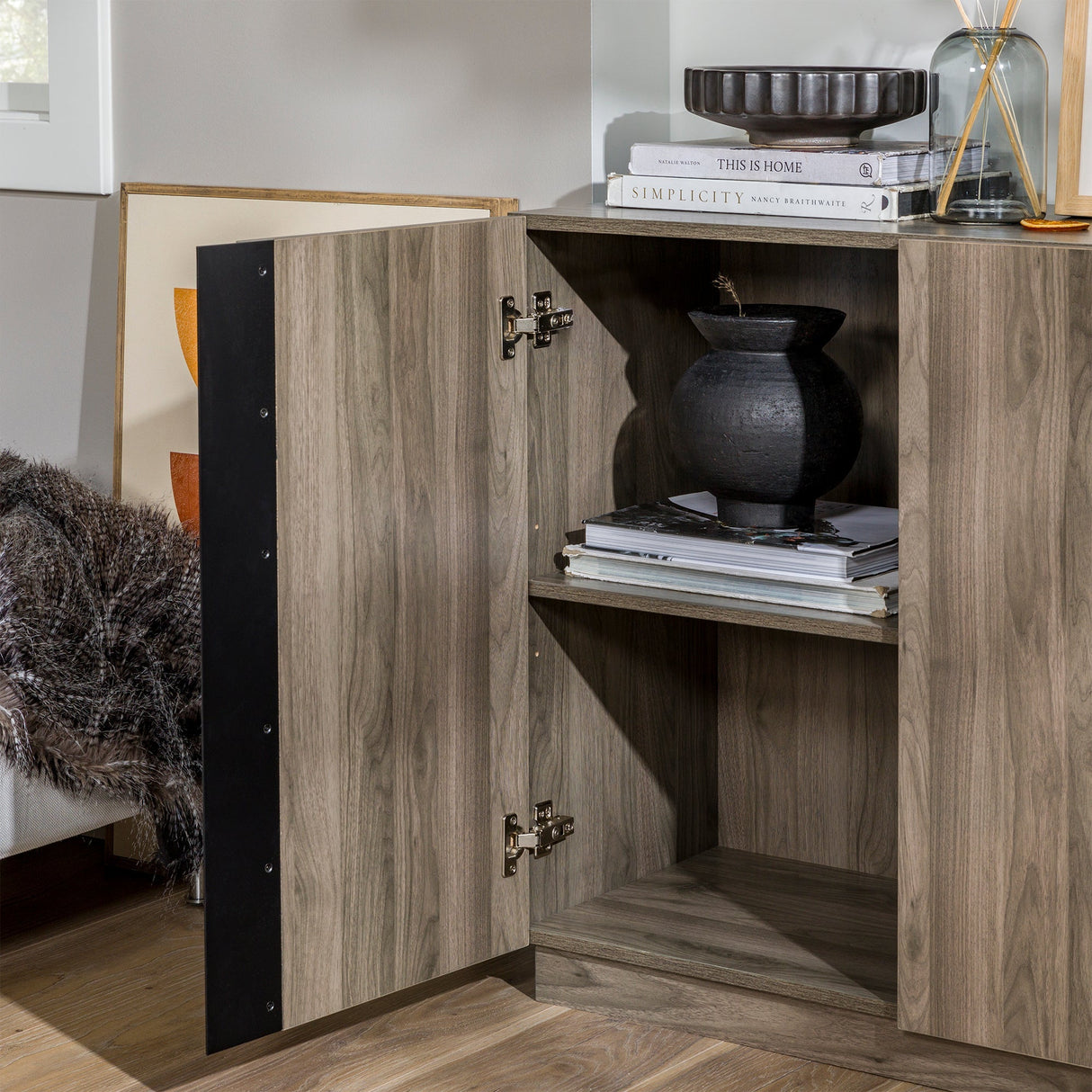 Kacie Modern Sideboard / TV Stand