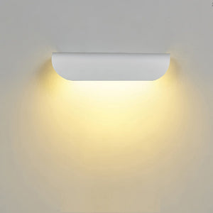 Bay Curved Garden Wall Light
