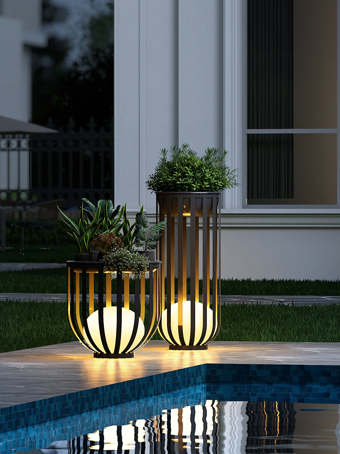 Bols Outdoor Garden Lamp