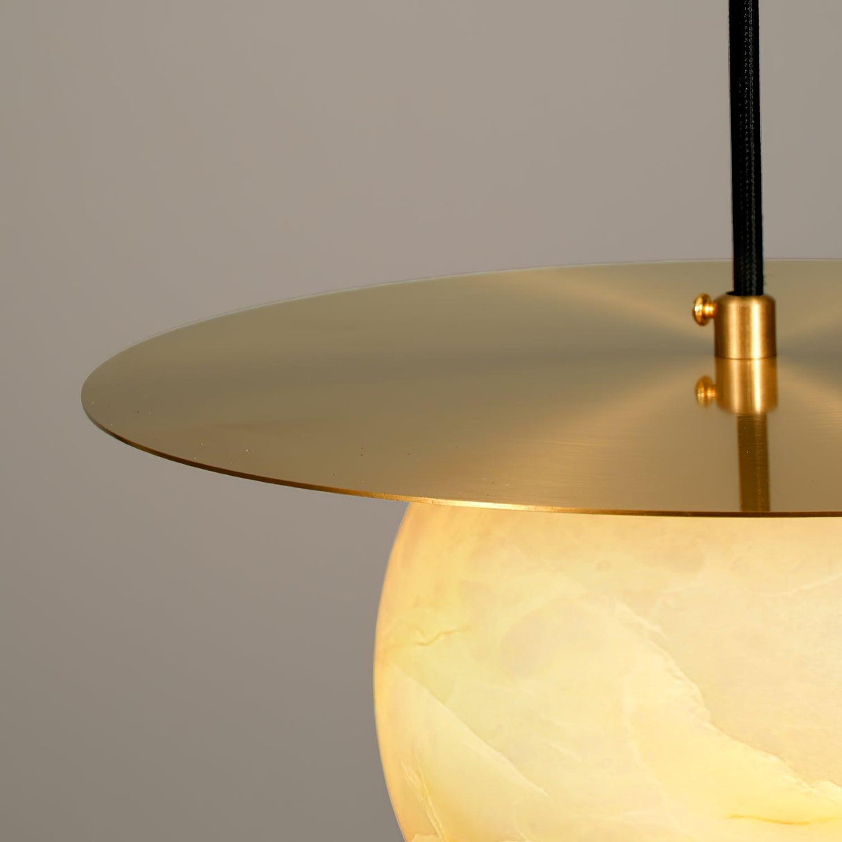 Alabaster Borra Pendant Light