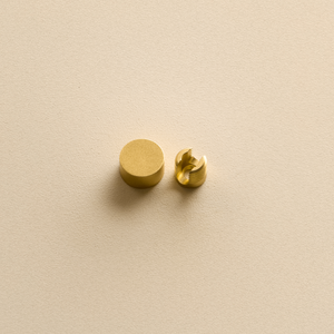 Oblo Plug-In Pendant in Brass