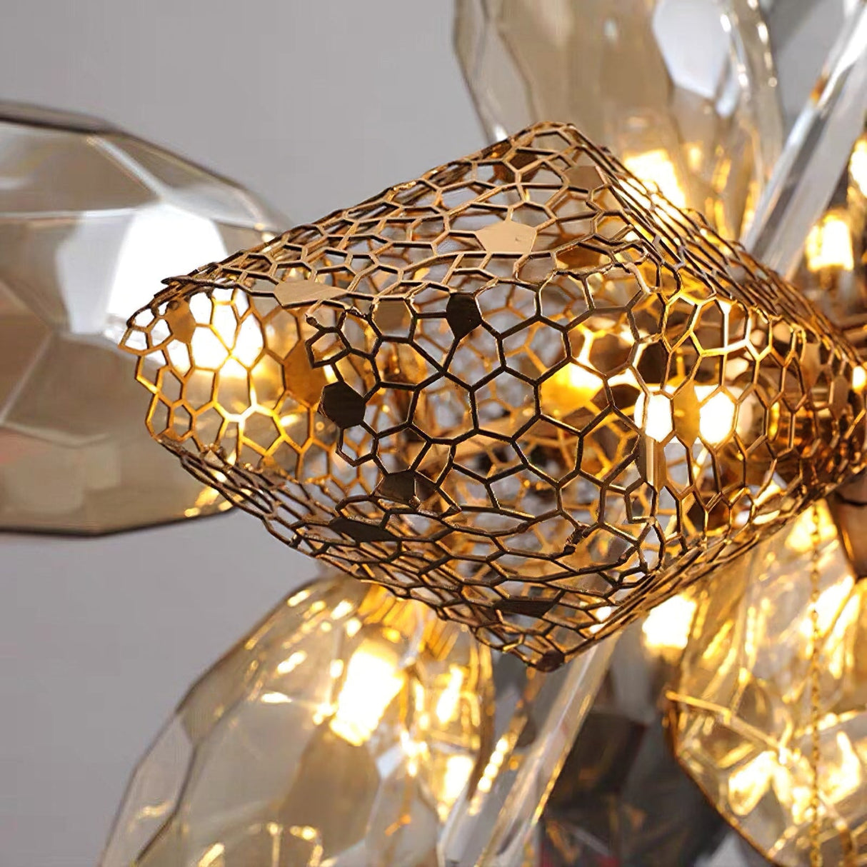 Britannica Chandelier Horizontal