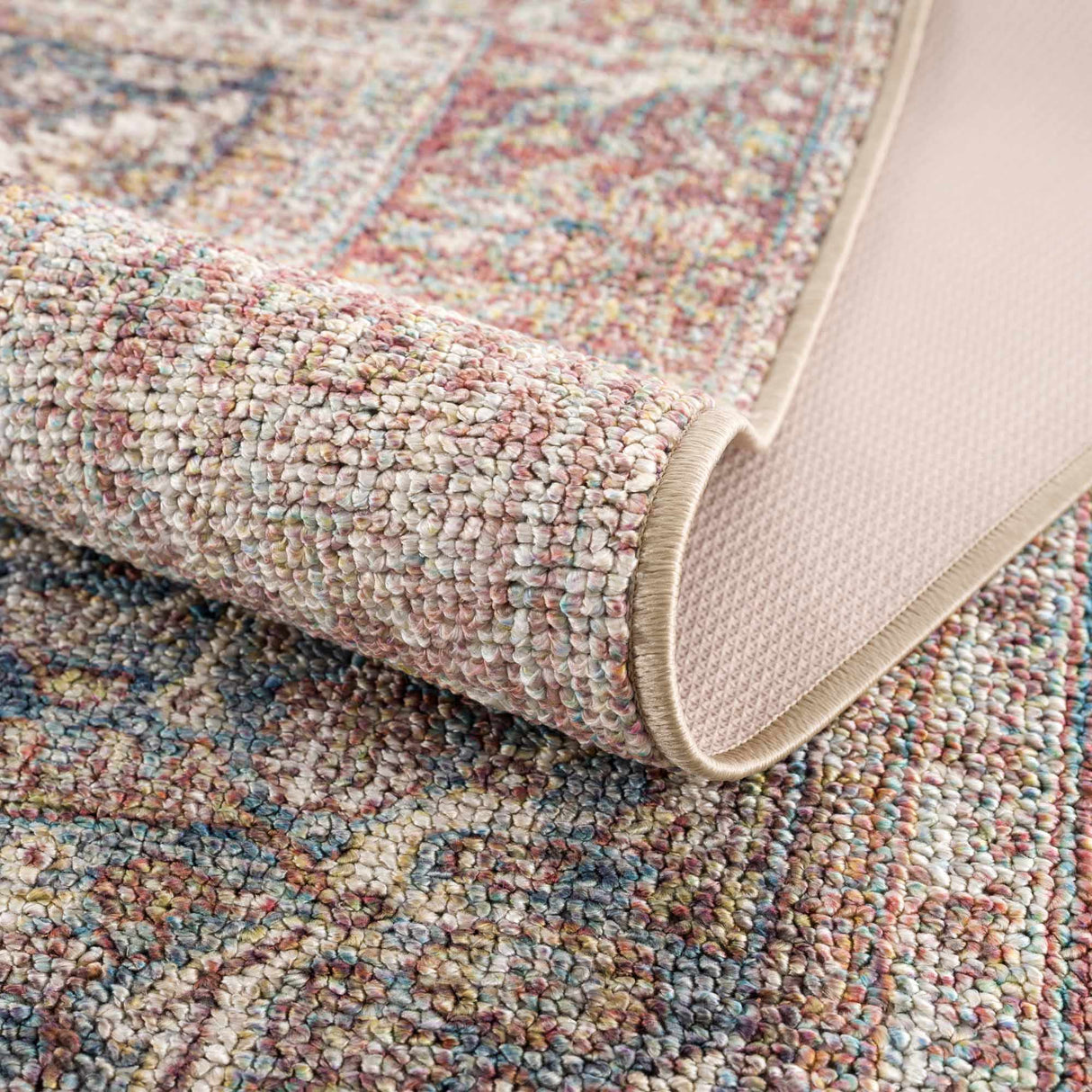 Avel Non-Slip Washable Rug
