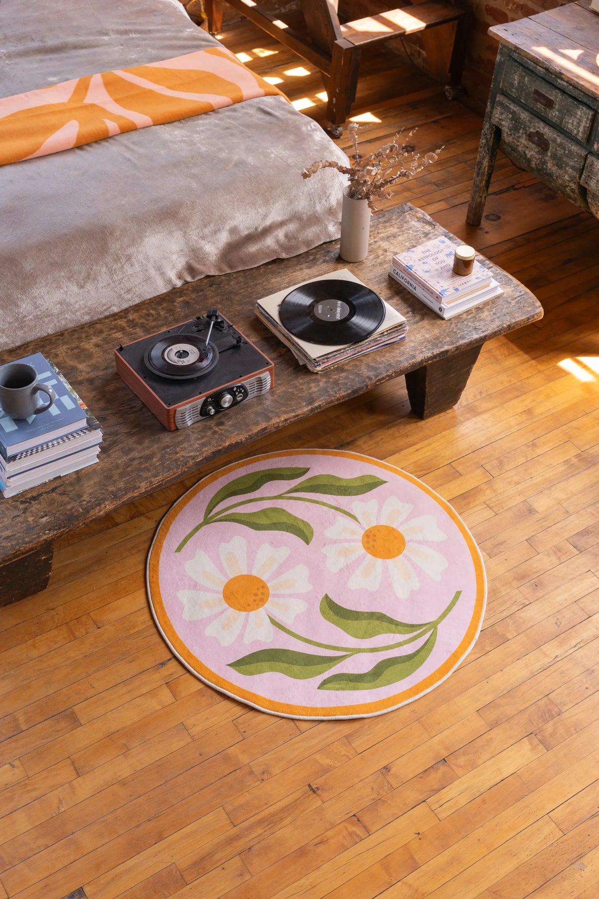 Dual Daisy Round Rug by Jessica Miller
