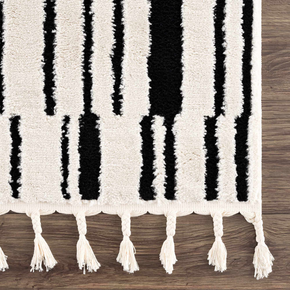 Bansi Area Rug