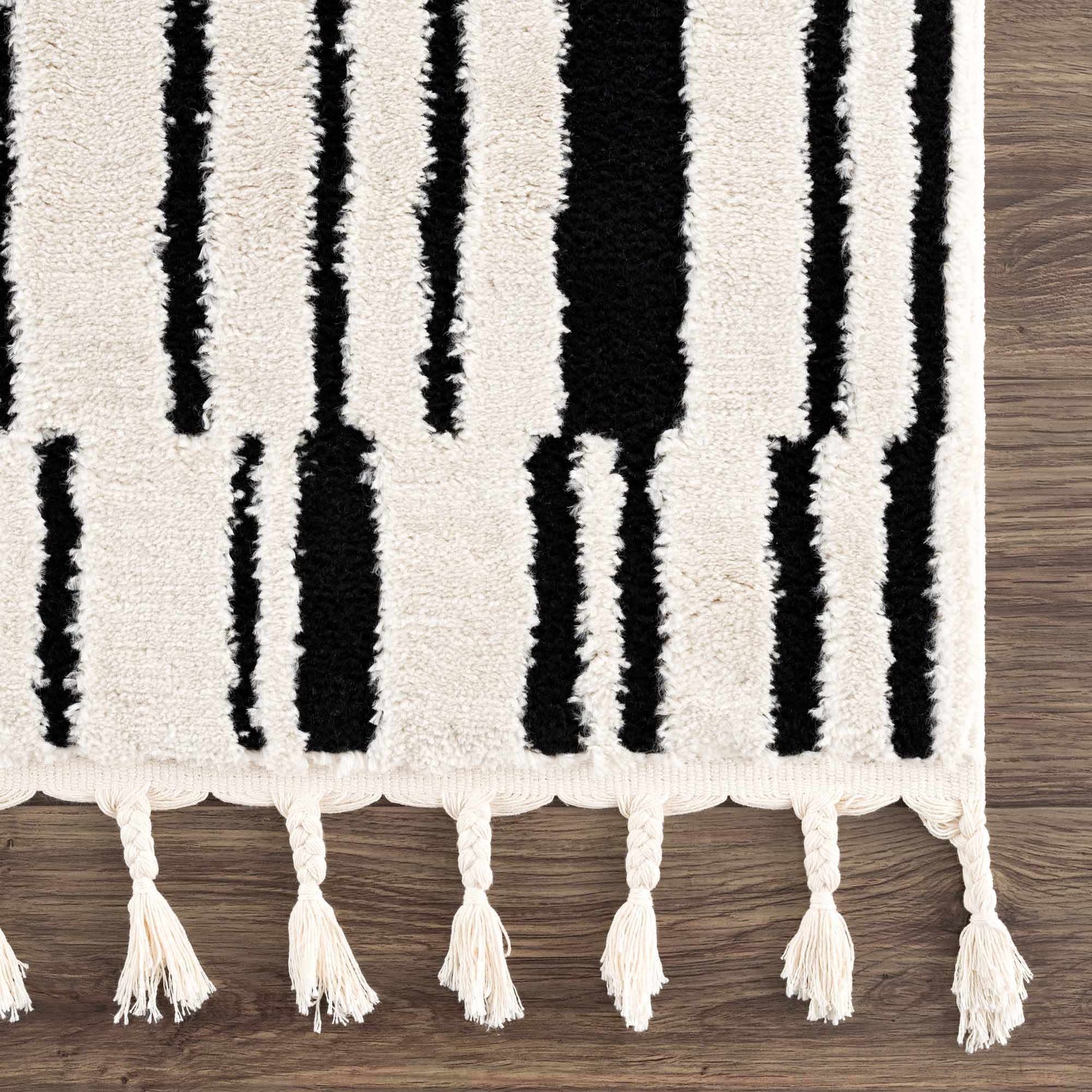 Bansi Area Rug