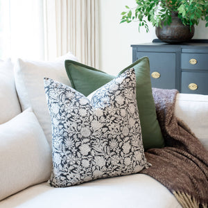 Gávea Solid Color Pillow Cover | Olive Green