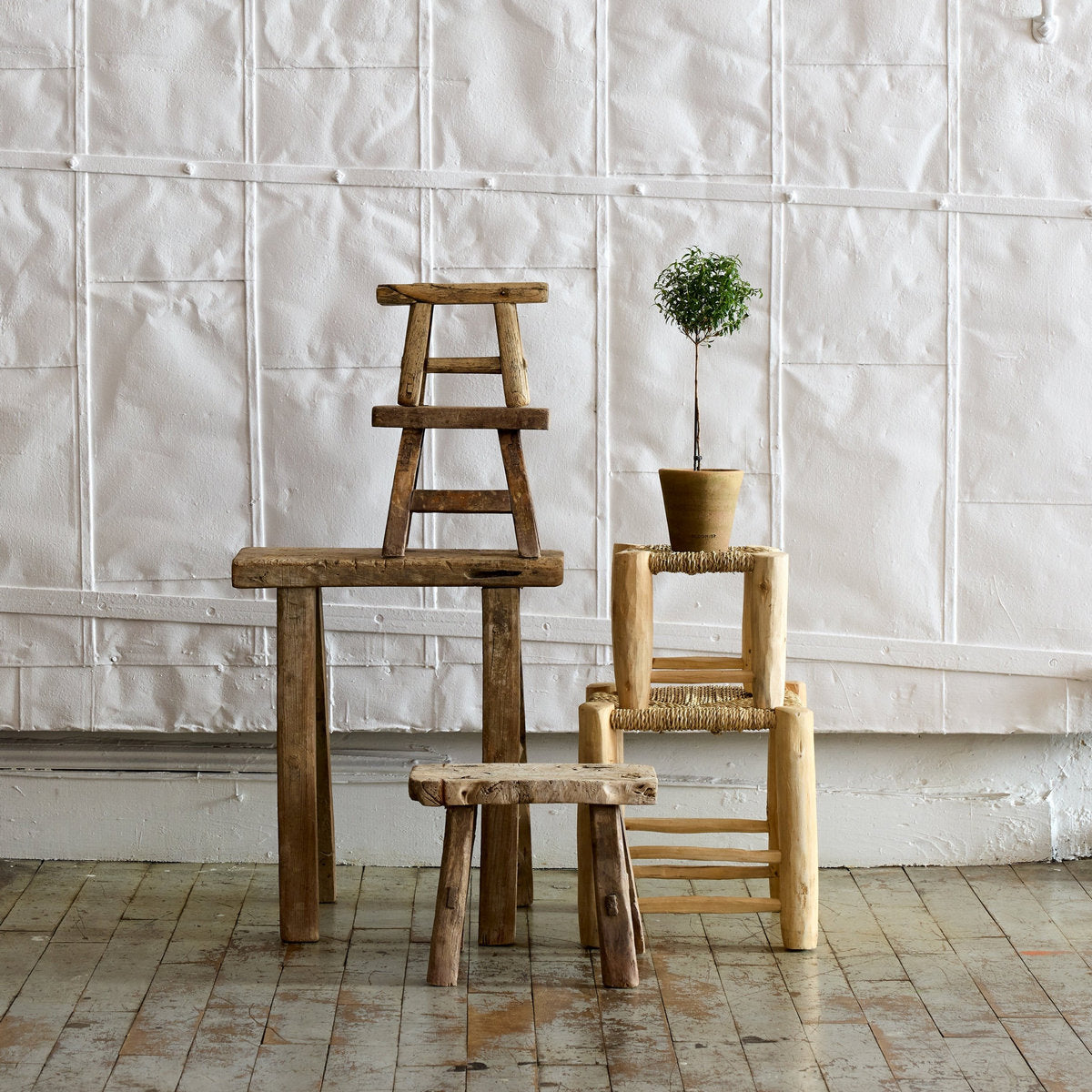 Greenwash Terracotta Studio Planter