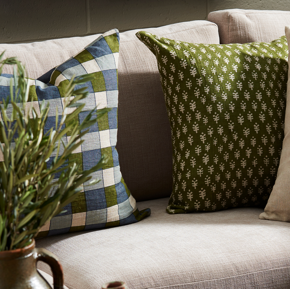 Ezra Pillow 22" x 22" - Earth