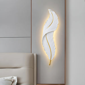 Feather Wall Lamp
