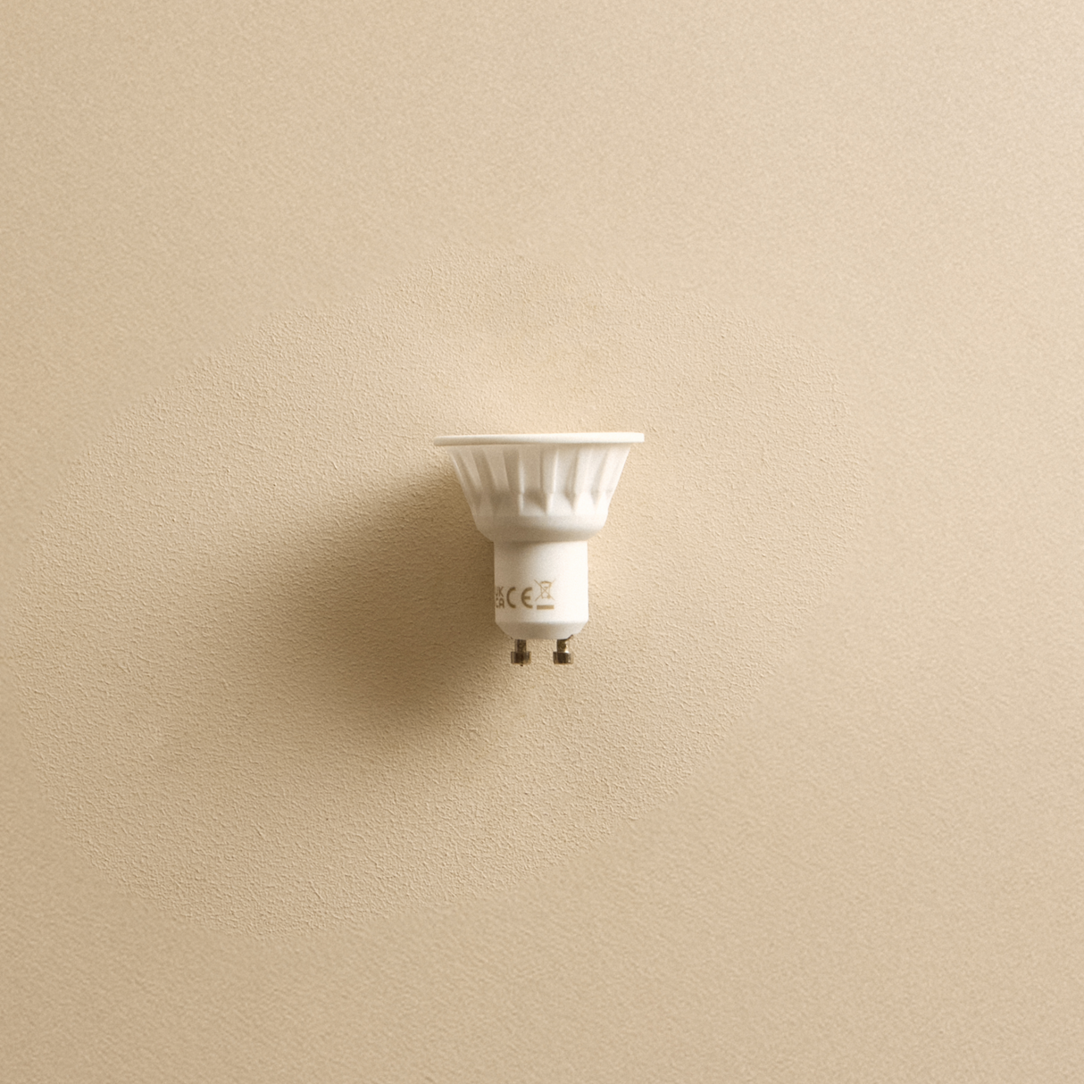 GU10 Dim-to-Warm LED Bulb