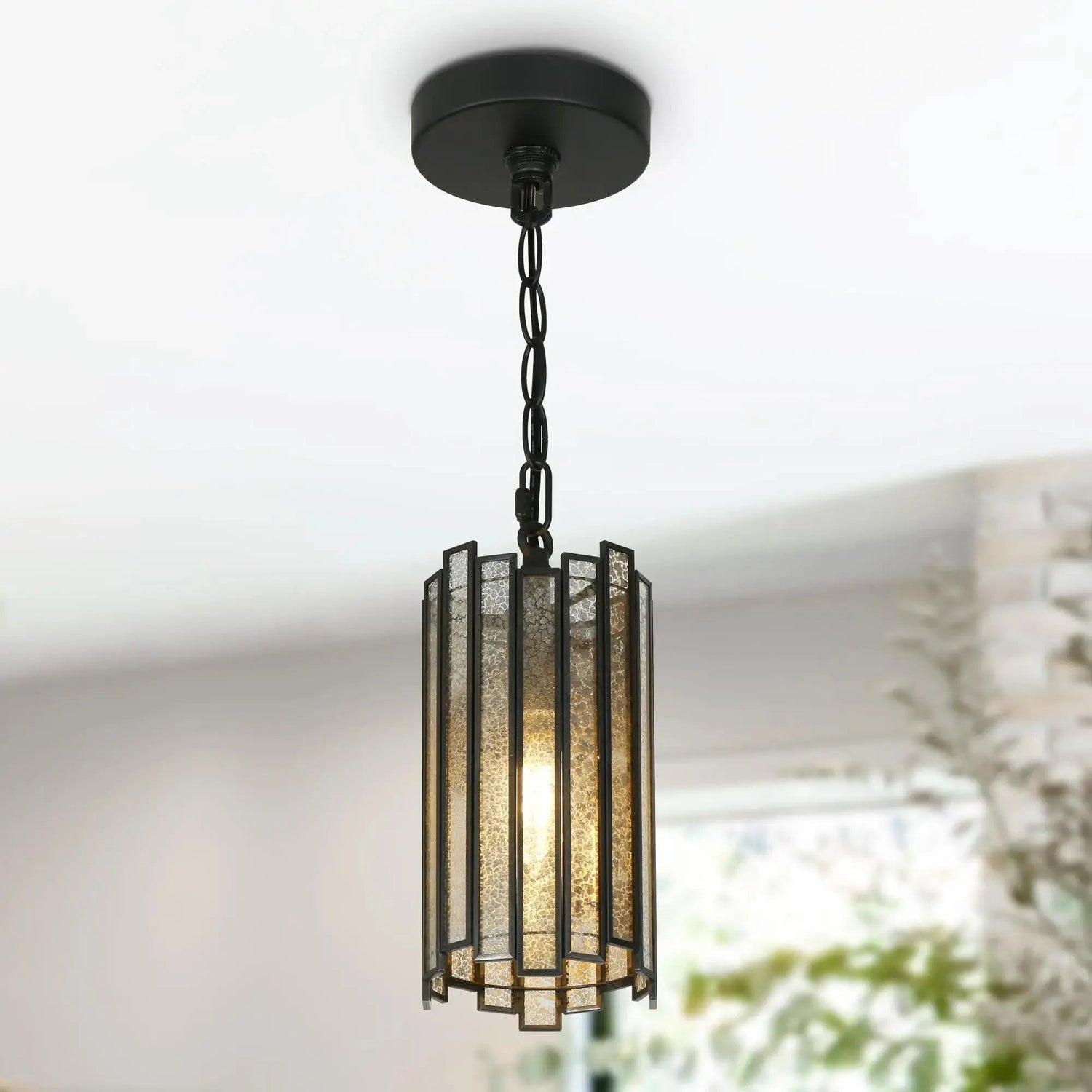Hemaaolay Colored Glass Pendant Light