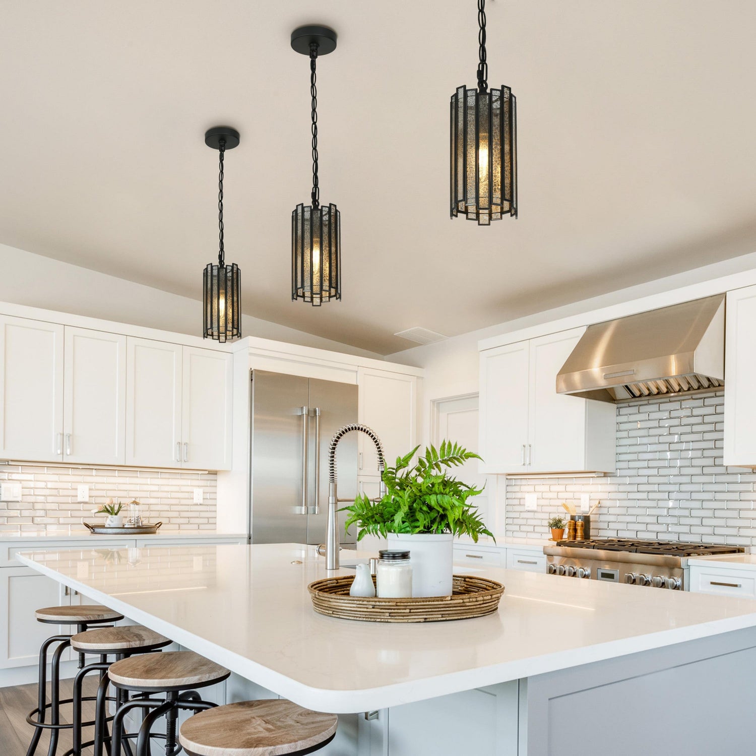 Hemaaolay Colored Glass Pendant Light