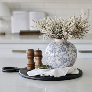 Laurelynn Vase