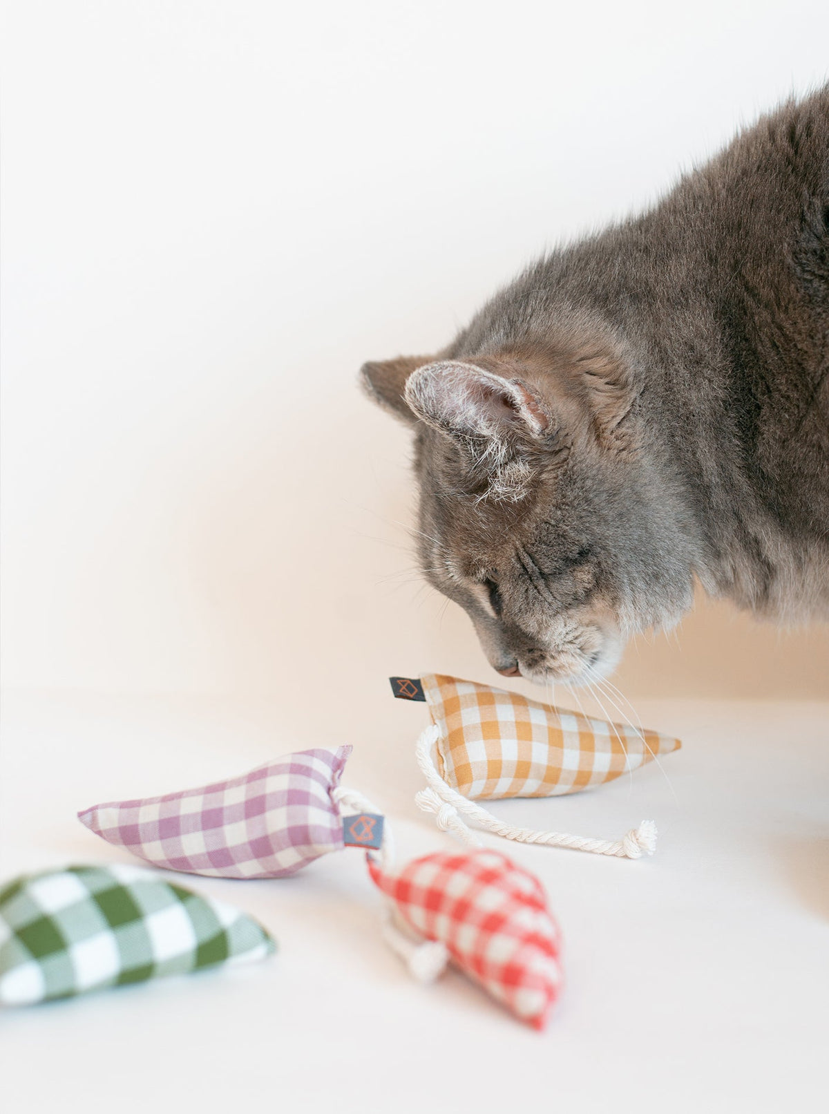 MODERN MOUSE CATNIP TOY - PLAID & GINGHAM