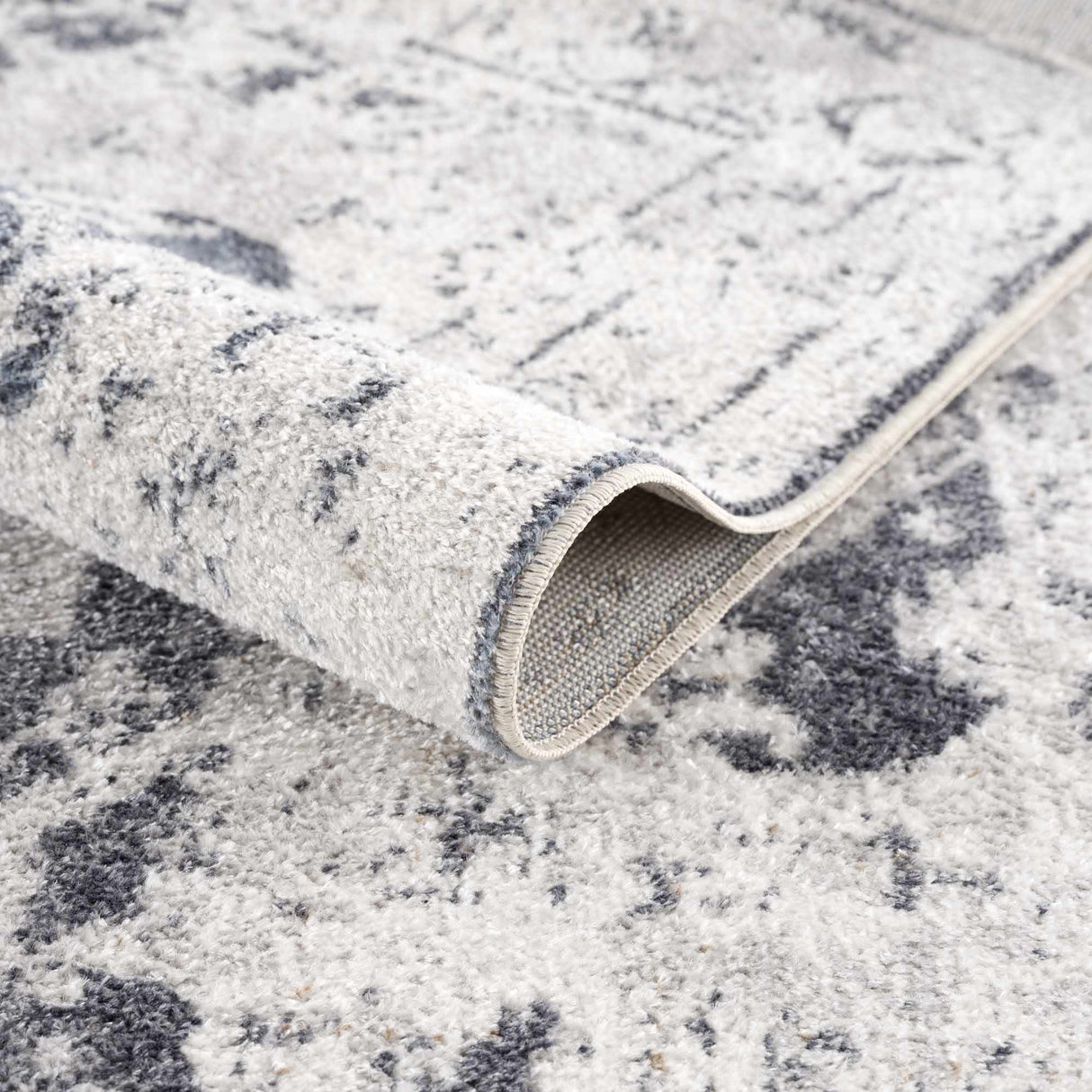 Hera Ivory Boutique Washable Rug