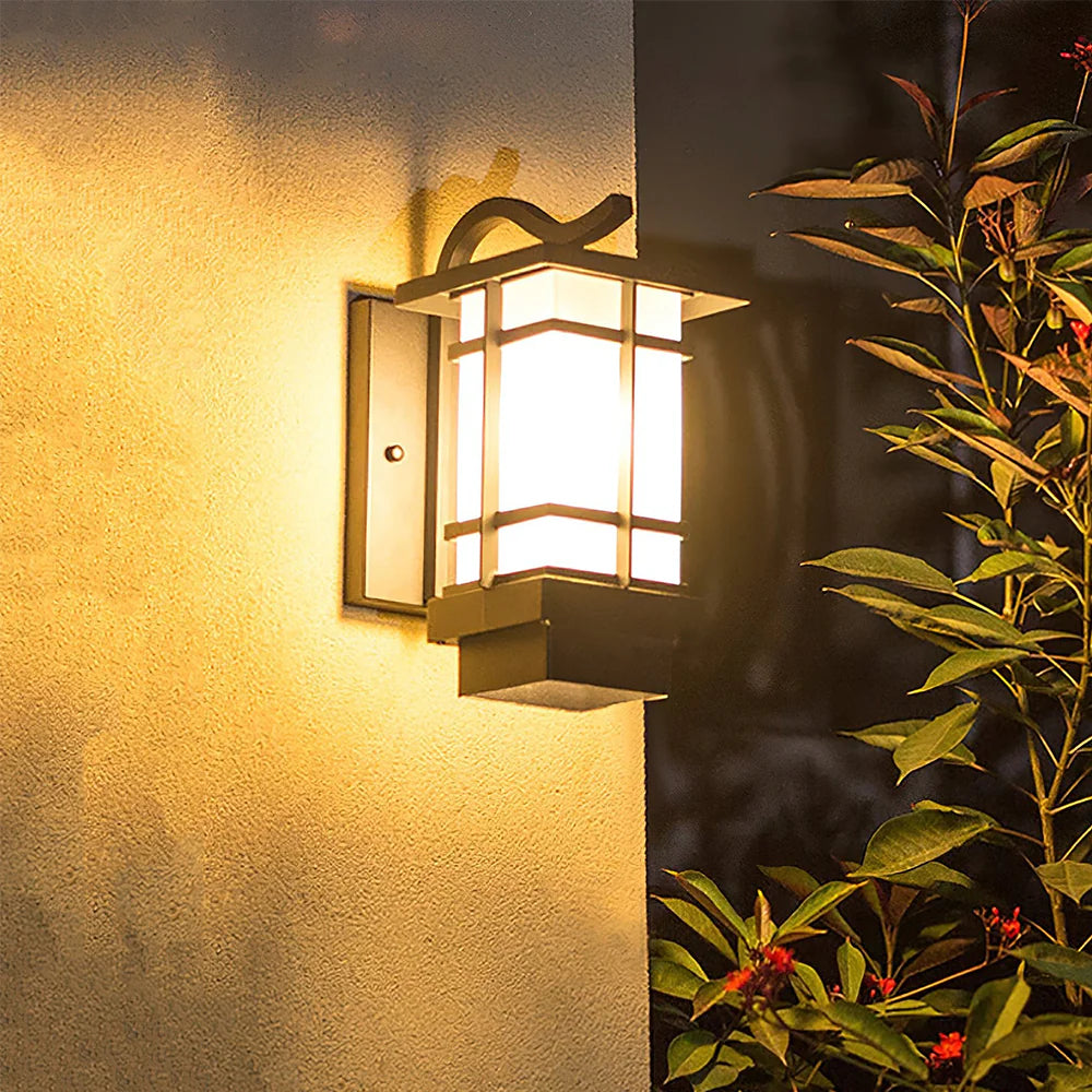 Lattice Decorative Madison Lantern Outdoor Wall Lamp