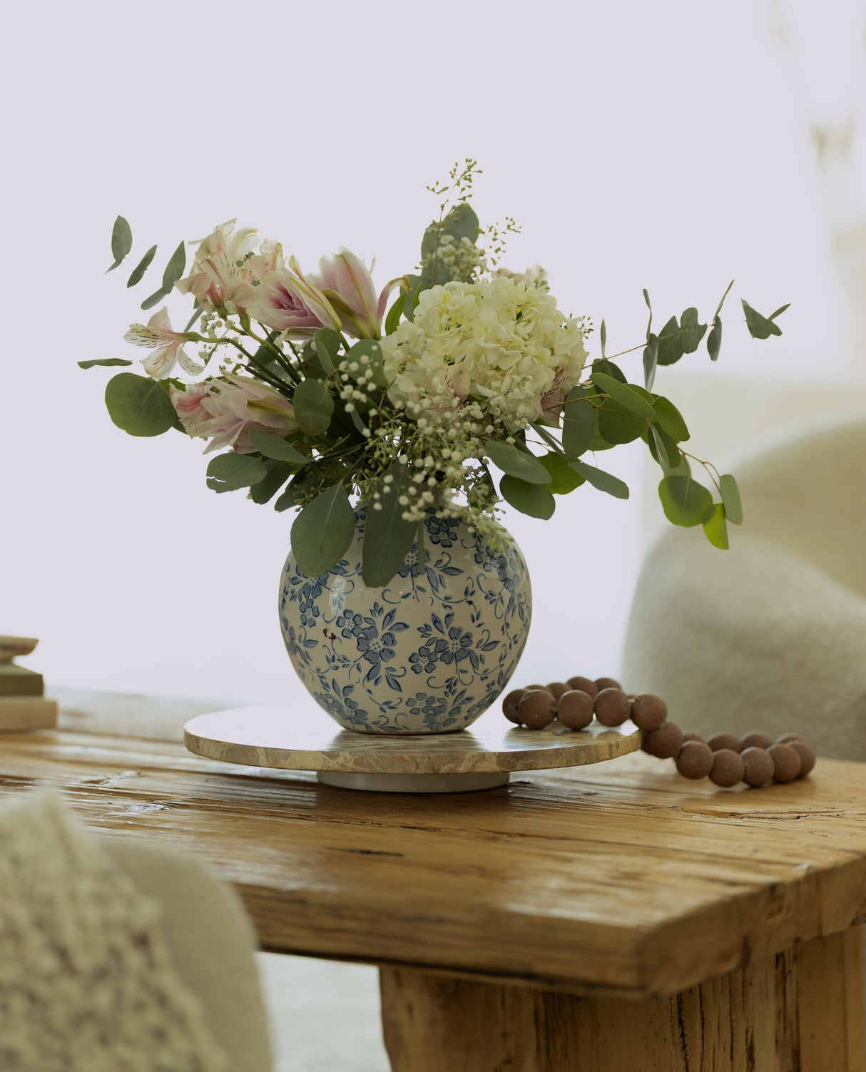 Laurelynn Vase