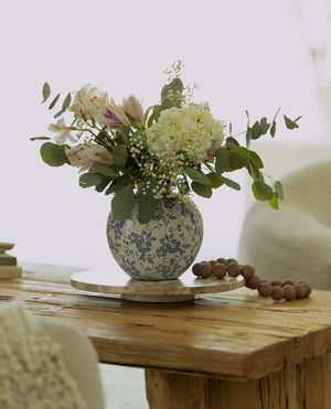 Laurelynn Vase