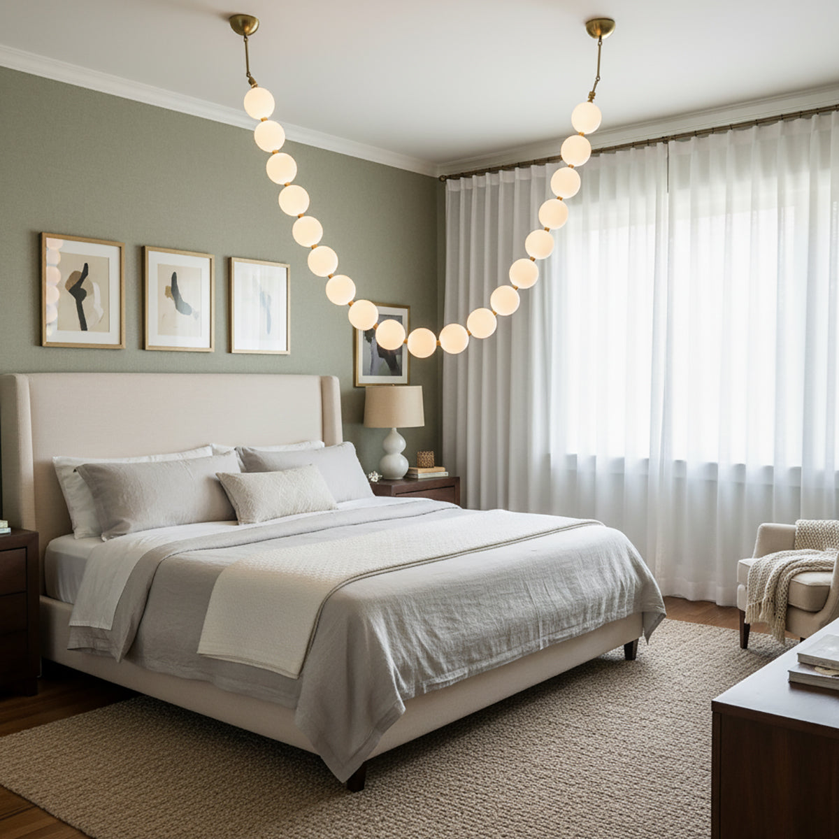 Luxurious Pearl Necklace Chandelier