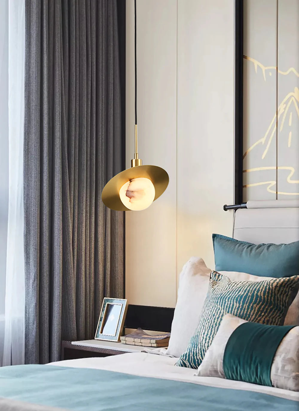 Luxury Alabaster Round Pendant Lamp